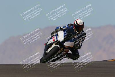 media/Oct-09-2022-SoCal Trackdays (Sun) [[95640aeeb6]]/Turn 9 (1pm)/